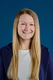 Josie Earnhardt