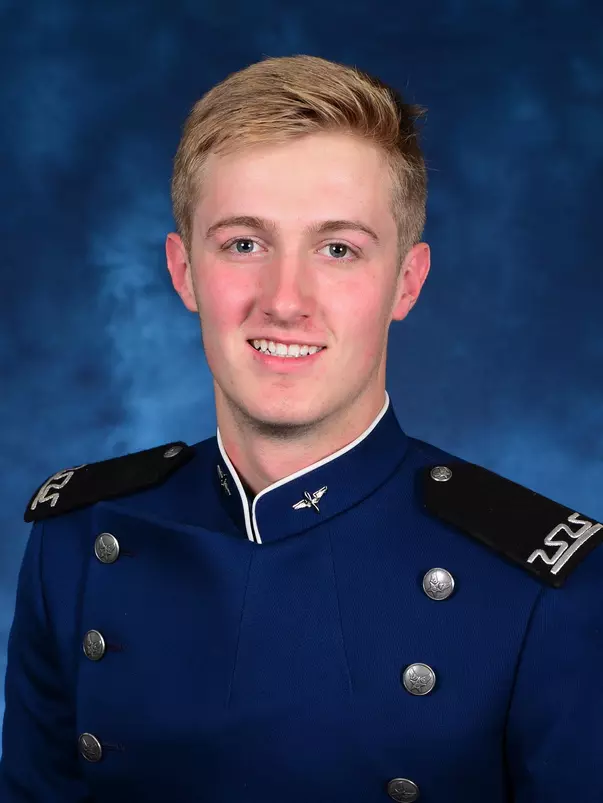 Benjamin Settle Headshot