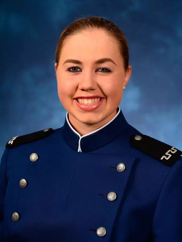 Mackenzie Adkins Headshot