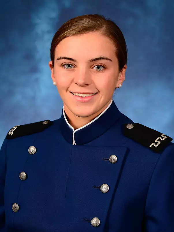 Alexandra Armbruster Headshot