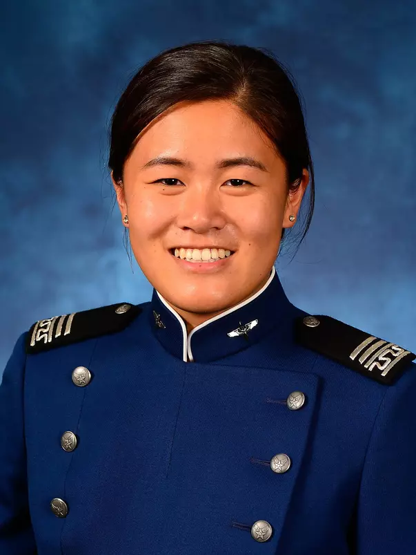 Jessica Chen Headshot