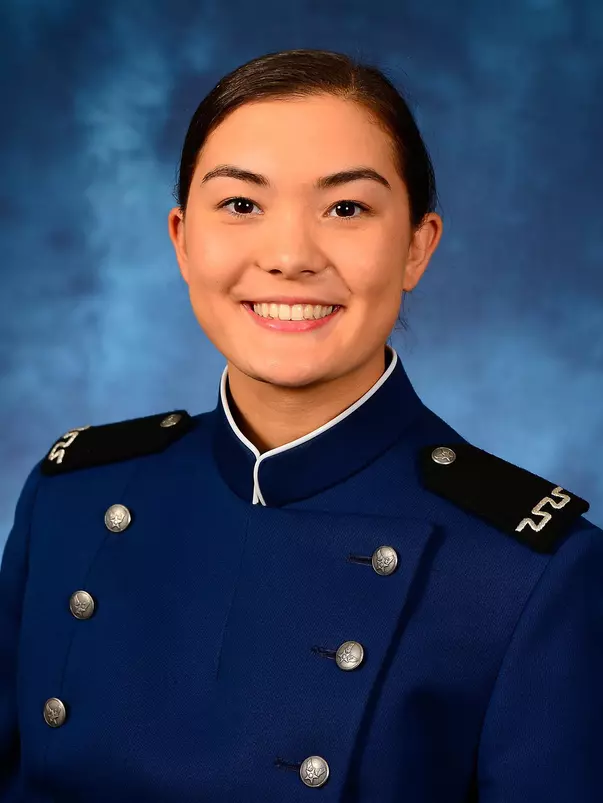 Evelyn Johnson Headshot