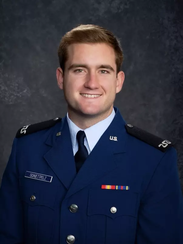 Tevye Schuettpelz-Rohl