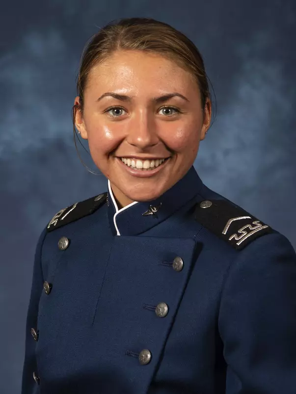 Emily Bardak Headshot