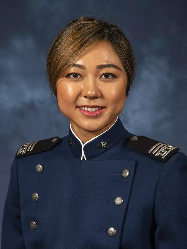 Esther Minn Headshot