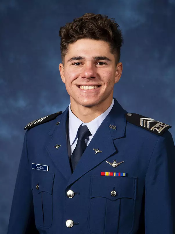 Gabriel Garcia Headshot