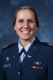 Alex Giggie Headshot
