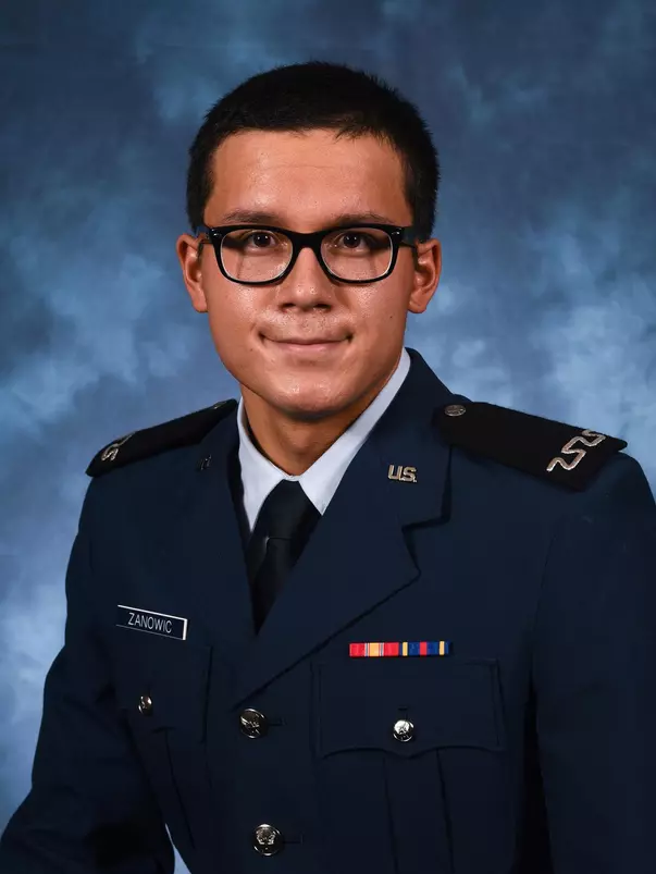 Stephen Zanowic Headshot