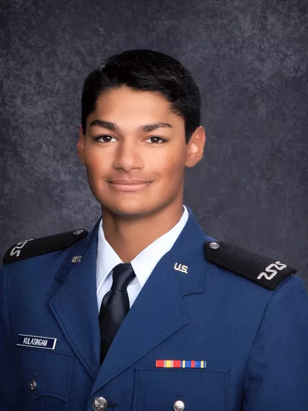 Sam Kulasingam Headshot