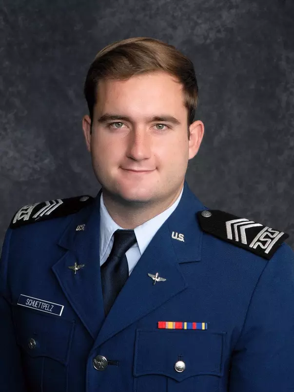 Tevye Schuettpelz-Rohl