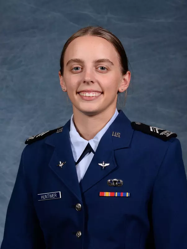 Jo Huntimer Headshot 2023-24