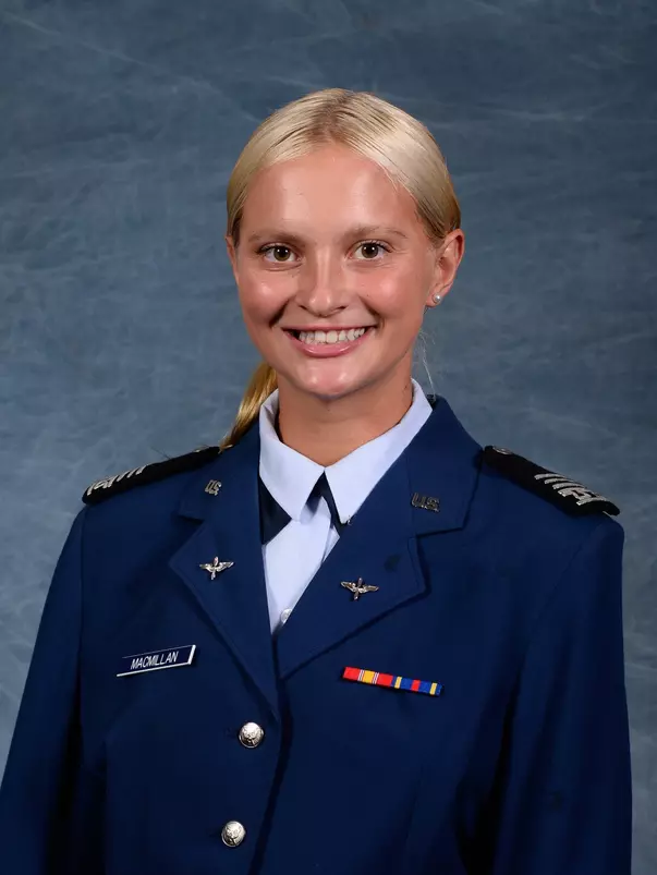 Dasha Macmillan Headshot 2023-24