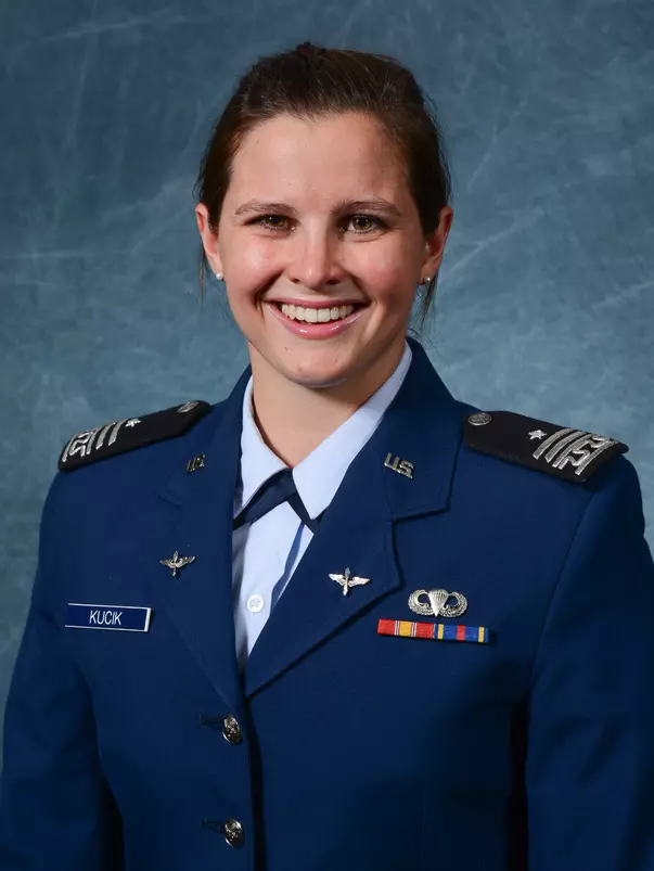 Kucik, Katherine