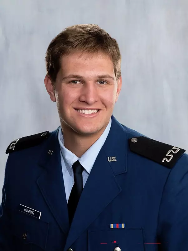 Dominic Henning head shot
