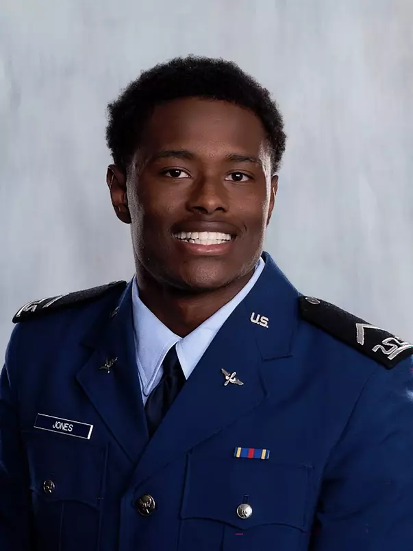 Roger Jones Jr. head shot