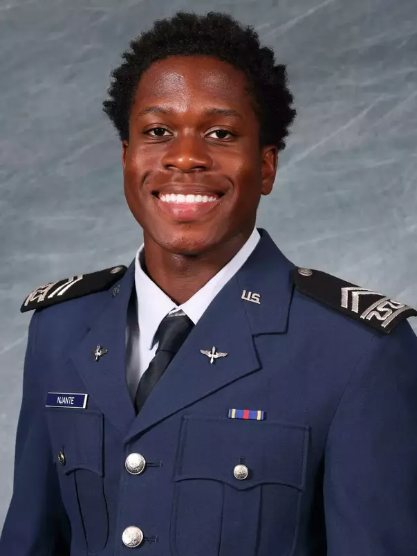 Njante, Boris-Scott