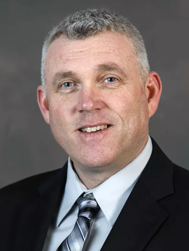 Hachmann_Matt - Headshot