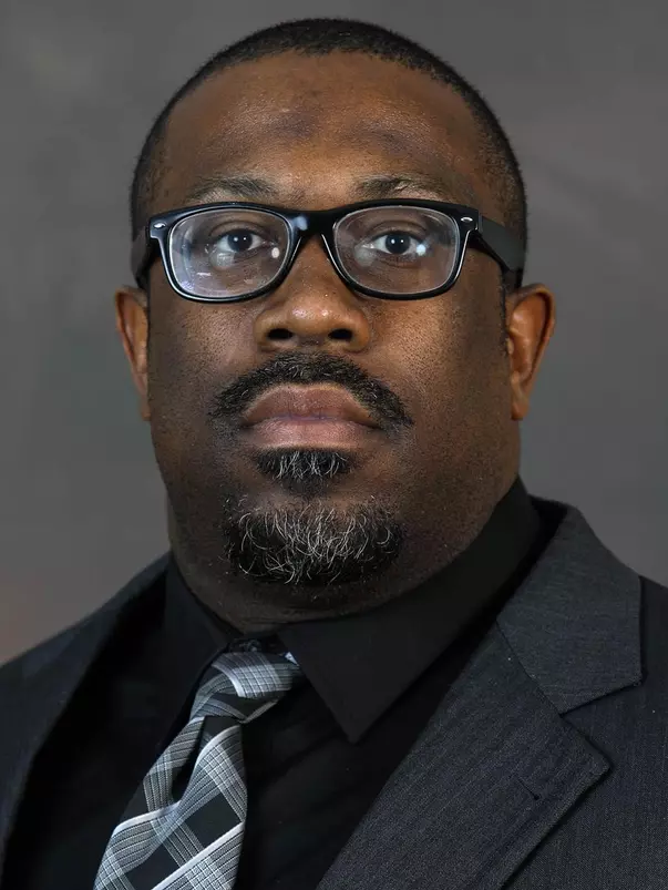 Lewis-Kevin - Headshot