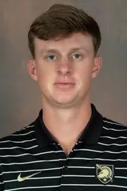 Daniel Headshot