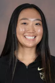Carolyn Ahn