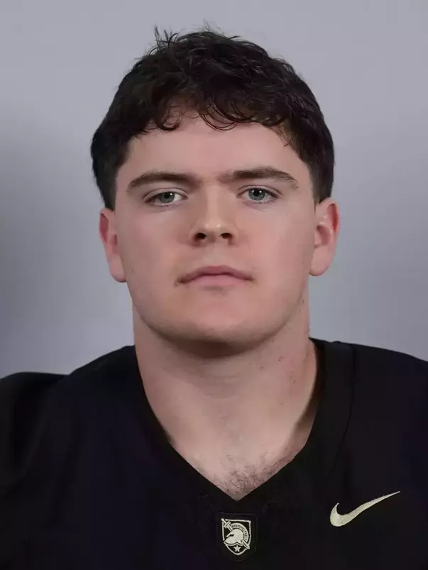 Henry Appleton headshot with a Black Army Football jersey on.
