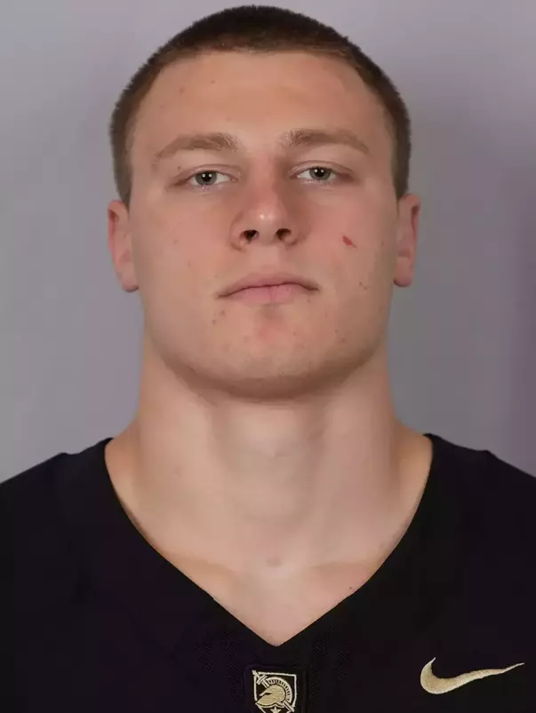 Jackson Wiengart headshot with a Black Army Football jersey on.