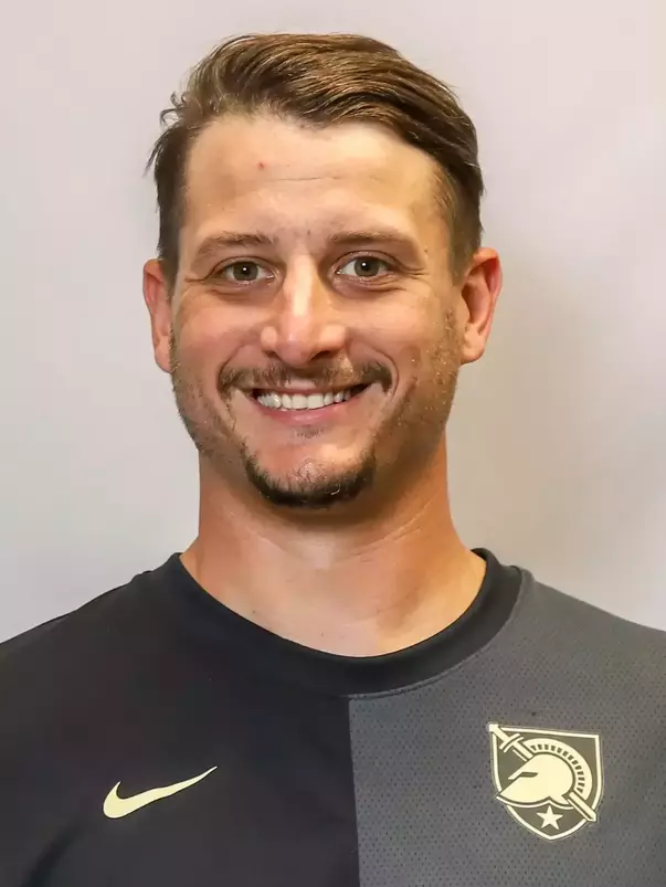 Assistant Coach Ryan Hulings