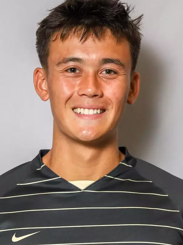 #16 Justin Davidyock Headshot with soccer uniform on.