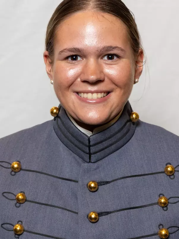 Kylie Heimbach 2027 Headshot