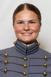 Ella Jane Ostrowski 2027 Headshot