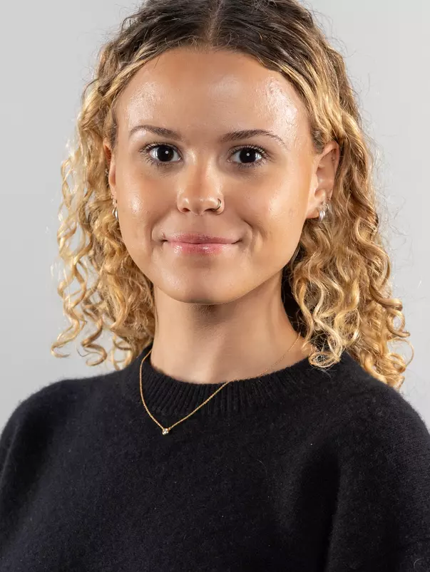 Autumn Scott 2026 Football Staff Headshot
