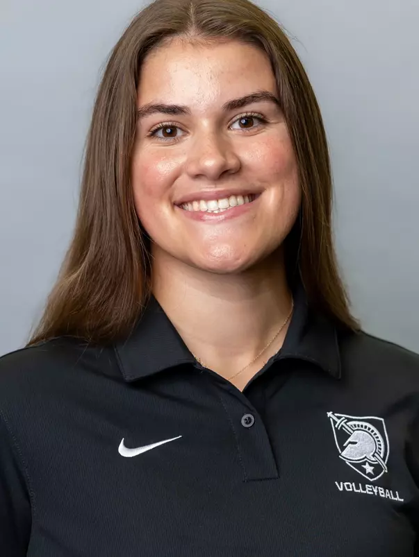 Seasonal Assistant Volleyball Coach Laura Kuhlmann Head Shot