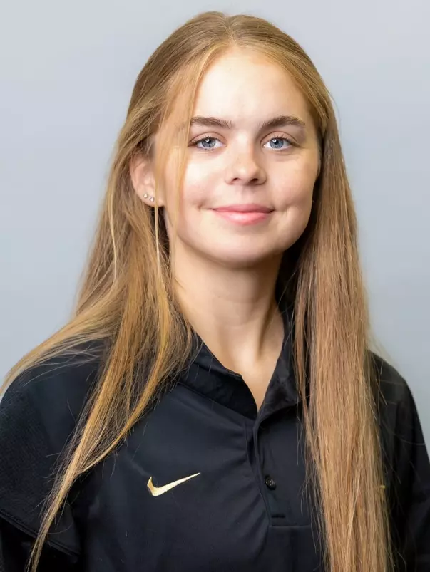 Staff Army Headshot 2026 Kaylee Frye