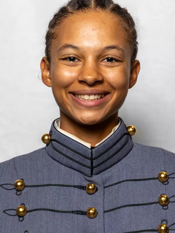 Ollivierre, Nakia