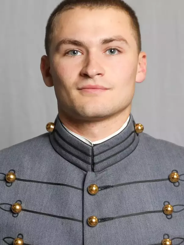 Thomas Neu has his 2026-27 headshot photo taken.