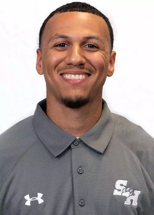 Red Jones 2021 head shot