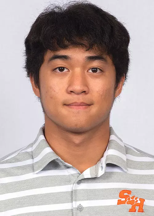 Gene Chaikangway 2021 Headshot