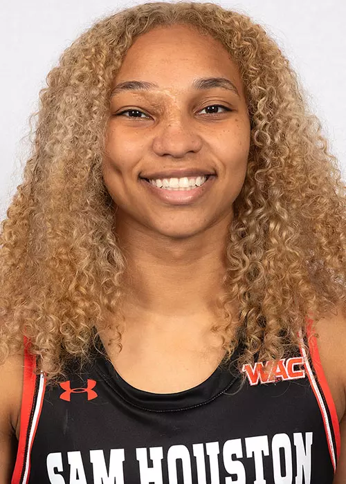 Faith Cook 2021 Headshot