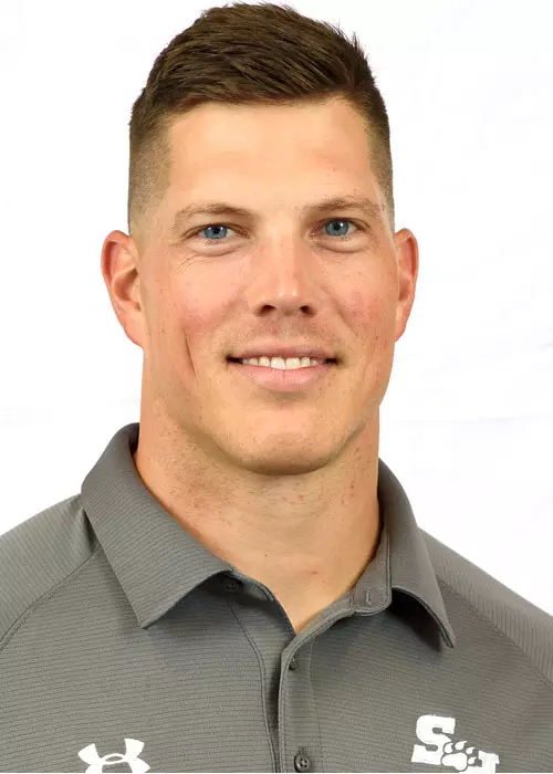 Cooper Bassett 2022 Head Shot