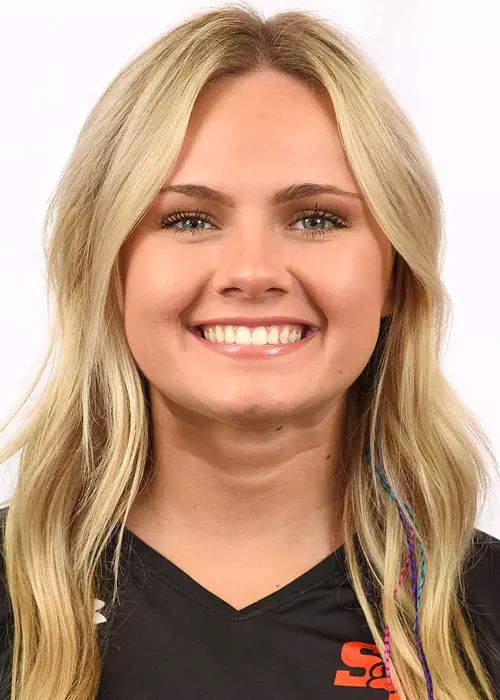 Abbi Lemmond 2022 Head Shot