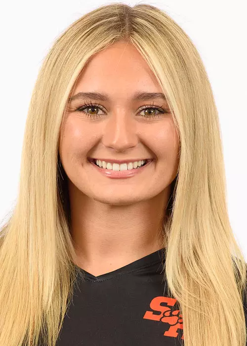 Jenna Roberson 2022 Head Shot