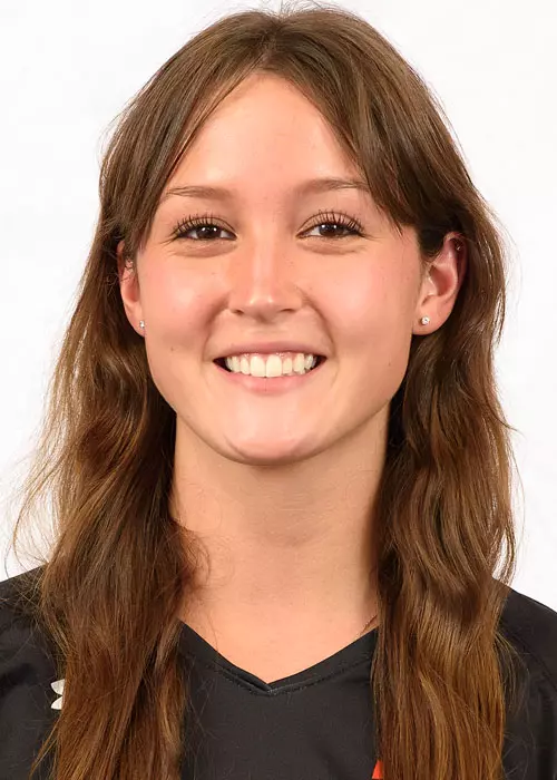 Kayleigh Schultea 2022 Head Shot