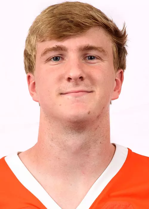 Thomas Jewett 2022 Head Shot