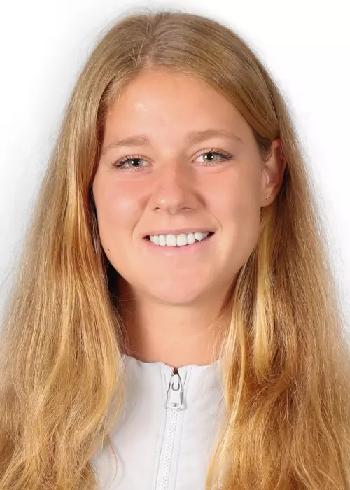 Anastasiia Khokhlova 2022 Head Shot