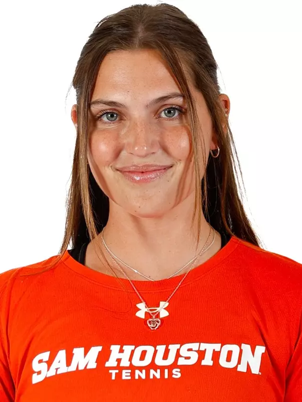 Megan Basson 2024 head shot