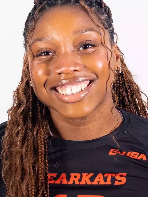 Alyssa Fielder 2024 Head shot
