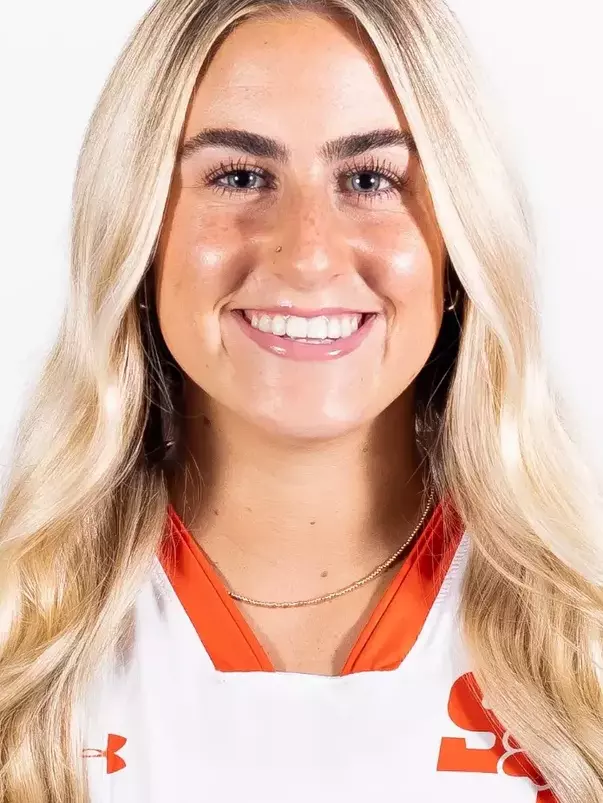 Kinsey Hill 2024 head shot