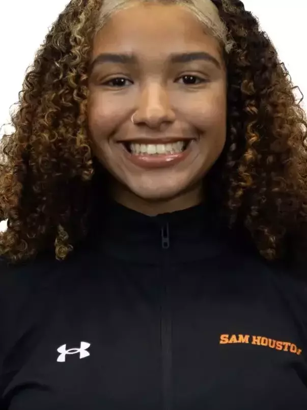 Naomi Green 2024-25 head shot