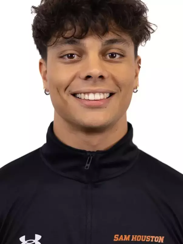 Roberto Krosnyak 2025 head shot