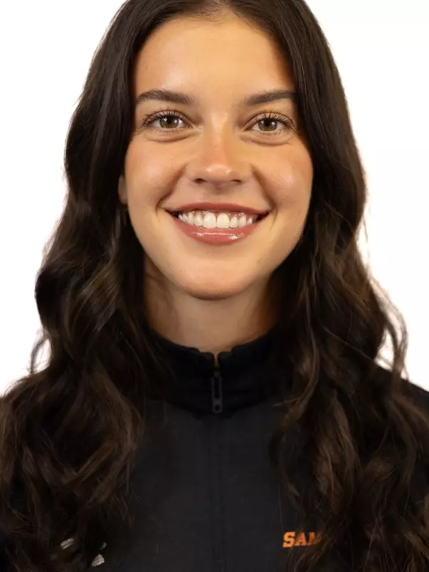 Emma Peterson 2025 head shot